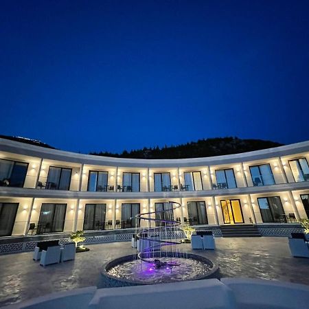 Ebbi Hotel Dhermi Exterior photo