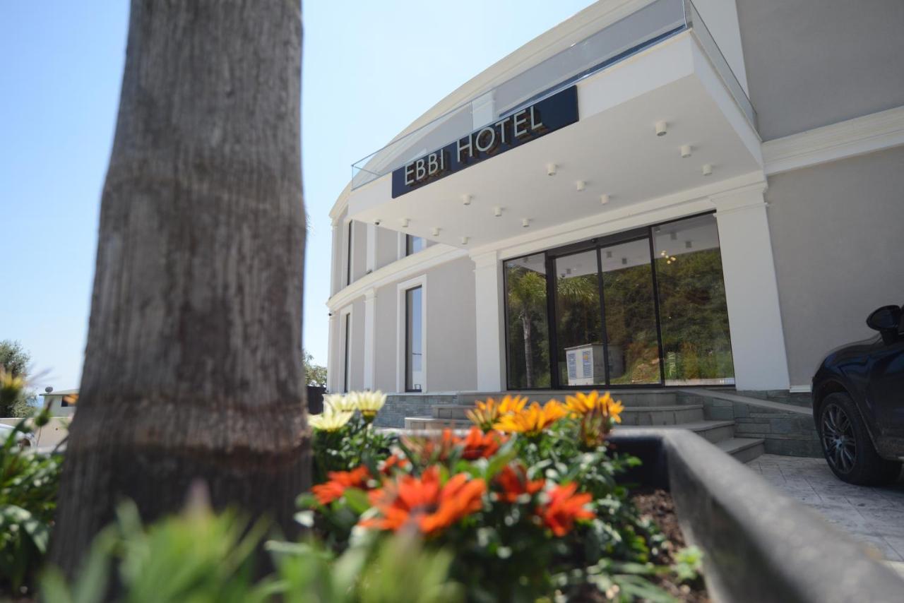 Ebbi Hotel Dhermi Exterior photo